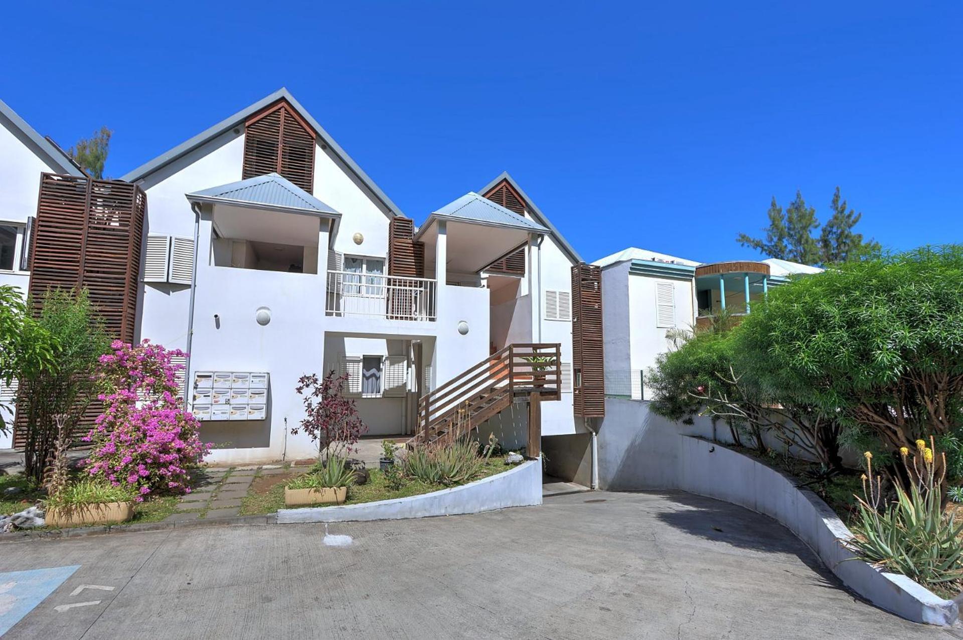 Plein La Vue - T4 Saint Leu 1Ere Ligne Pieds Dans L'Eau Apartment Exterior foto