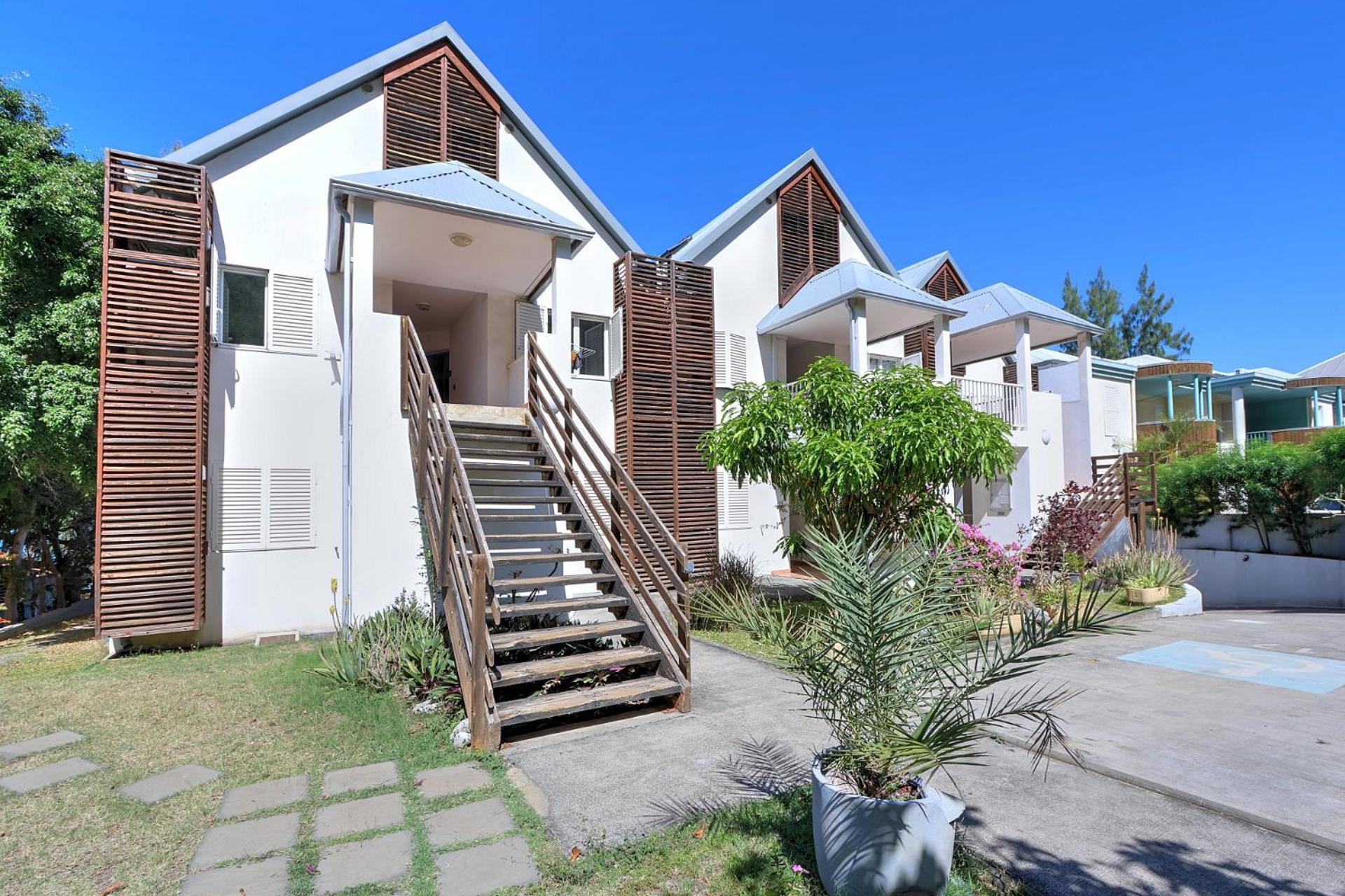 Plein La Vue - T4 Saint Leu 1Ere Ligne Pieds Dans L'Eau Apartment Exterior foto